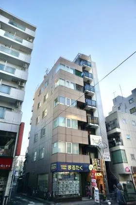 IKビルの外観