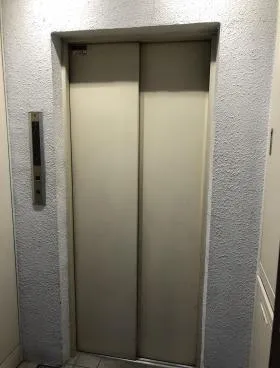 IKビルの外観