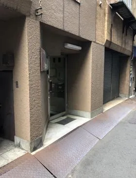 宮川ビルの外観