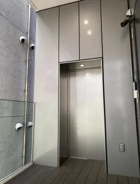 ESCALIER五番町ビルの外観
