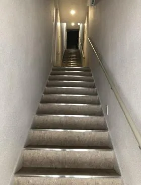 グレナデン四谷三丁目ビルの外観