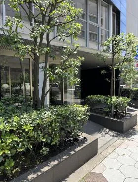 ナーベルお茶の水ビルの外観