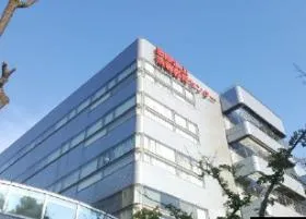 多摩永山情報教育センターの外観
