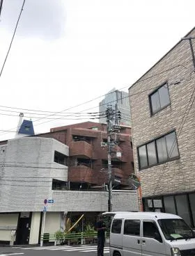 赤坂8丁目ビルの外観