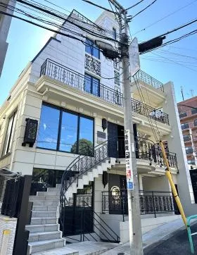 ヒルポイント元麻布ビルの外観