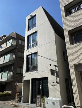 フィガロ市ヶ谷ビルの外観