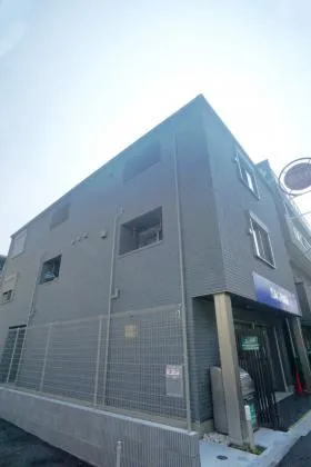 ジョリーメゾン甲良町ビルの外観