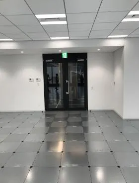 内神田ミッドスクエアビルの外観