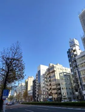 四谷213ビルの外観