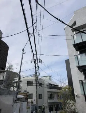 Villa Jinビルの外観