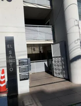 エルサント北沢の外観