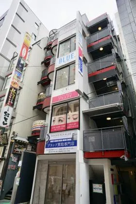 DB上野3ビルの外観