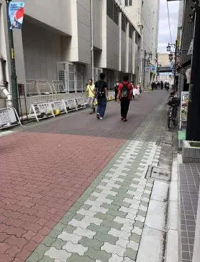 DB上野3ビルの外観