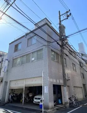 松居ビルの外観
