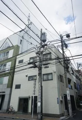 清水ビルの外観