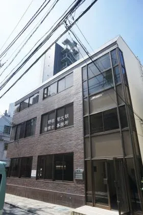 晃栄ビルの外観