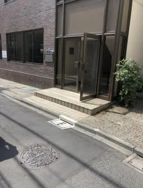 晃栄ビルの外観