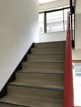 晃栄ビルの外観