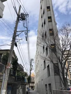 Ohashi235ビルの外観