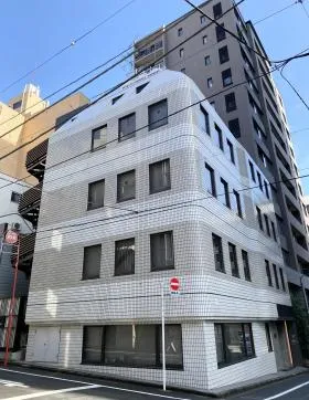 平河町小泉ビルの外観