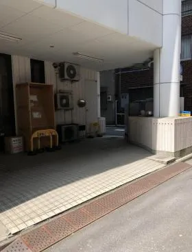ユーマックスビルの外観