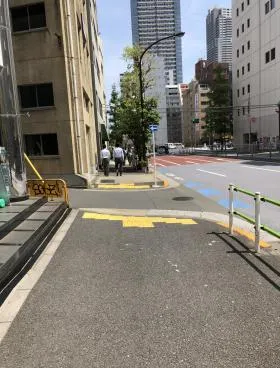 ユーマックスビルの外観