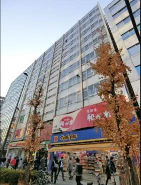 岩本町ビルの外観