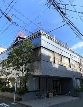 イースト常磐松ビルの外観