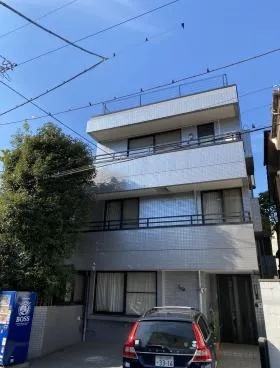 イースト常磐松ビルの外観