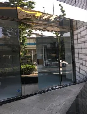 セシア千駄ヶ谷ビルの外観