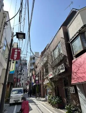 河庄ビルの外観