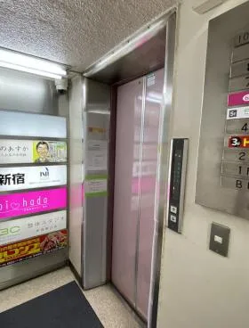 須田ビルの外観