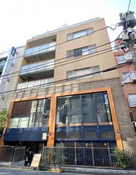 松濤EASTビルの外観