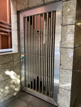 松濤EASTビルの外観