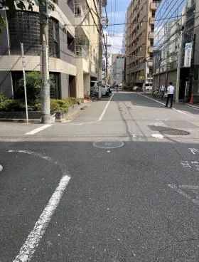 りとるふぉーれすとビルの外観