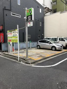 フォルテハウスビルの外観