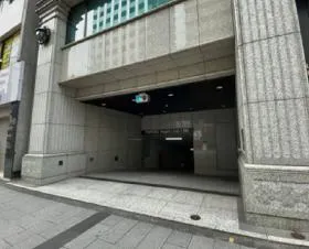 アーバンセンター新宿ビルの外観
