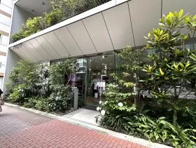 REVZO虎ノ門の外観