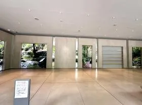 REVZO虎ノ門の外観