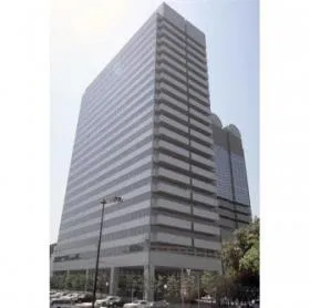 中之島インテスビルの外観