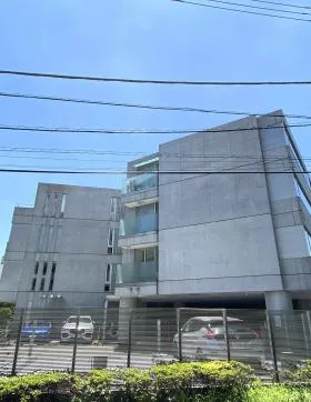 クエストコート原宿ビルの外観
