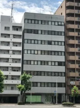 三共稲荷町ビルの外観