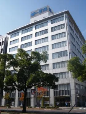 髙松第一生命ビルの外観