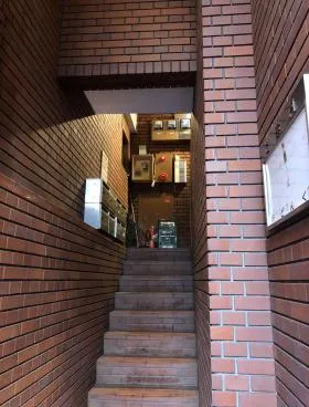 サンライズビルの外観