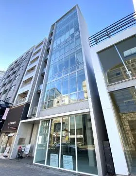 HH BUILDINGの外観