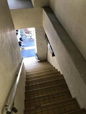 早稲田駅前ビルの外観