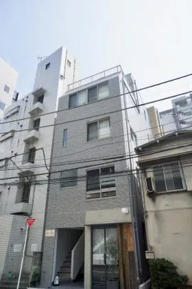 AKIBAビルの外観