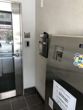 AKIBAビルの外観