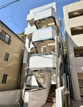 小倉ビルの外観