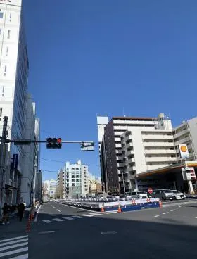 東福商事ビルの外観